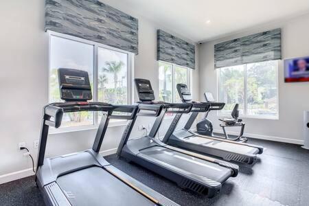Cute Lakeview 2Br Condo With 2 Clubhouses Kissimmee Luaran gambar