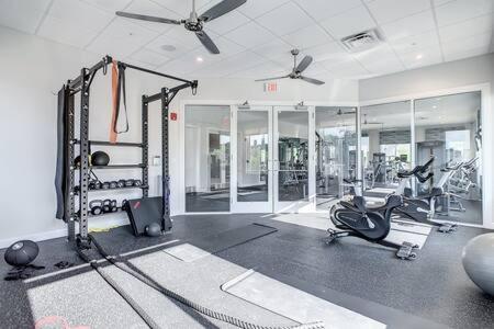 Cute Lakeview 2Br Condo With 2 Clubhouses Kissimmee Luaran gambar